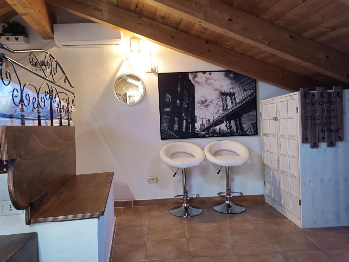 La casa di Maya Sassari Luaran gambar
